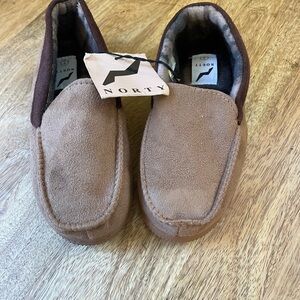 Norty slippers, NWT, size 2